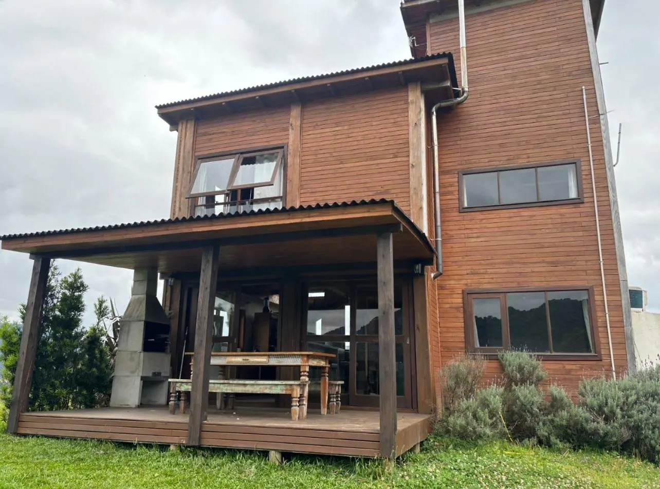 בית הארחה מלון אורוביסי Montanhas Do Campestre Hospedagens