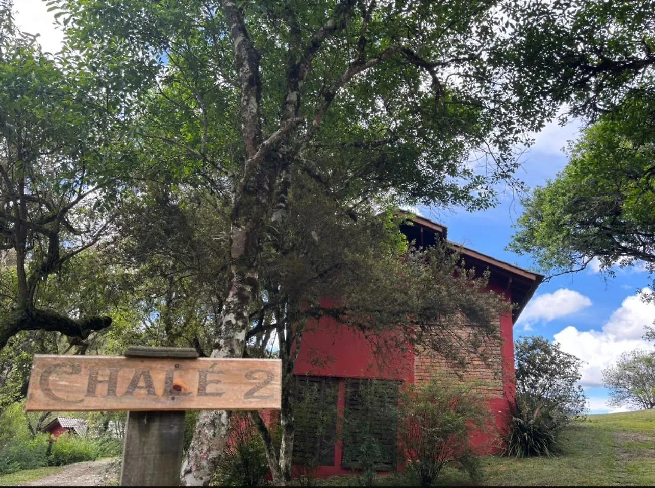 ホテル Montanhas Do Campestre Hospedagens ウルビシ